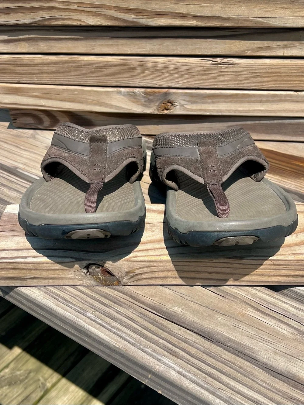 •Teva Sz 12 Pajaro Brown Suede Thong Sandals! EUC!